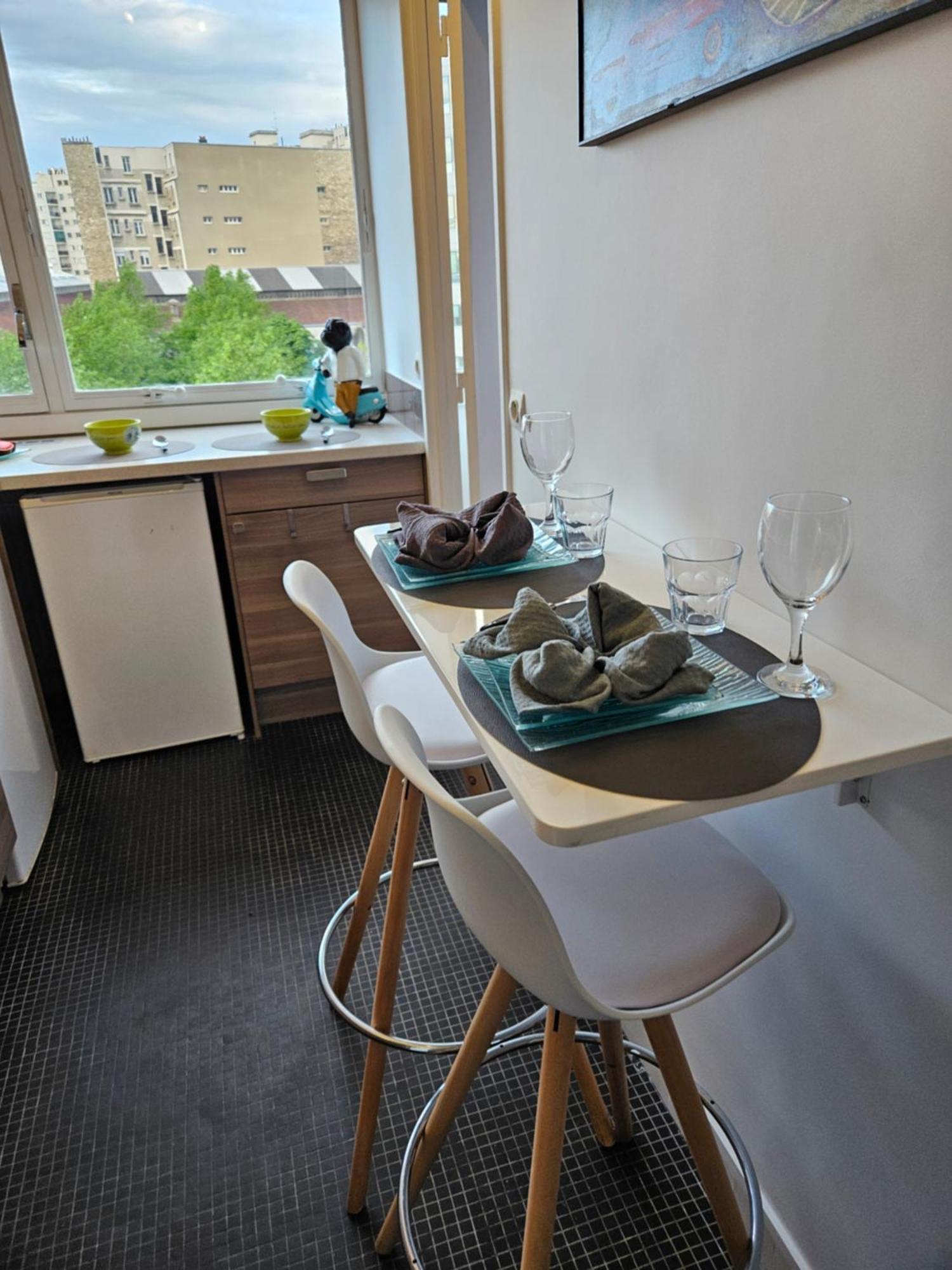Home Paris Tour Eiffel Luaran gambar
